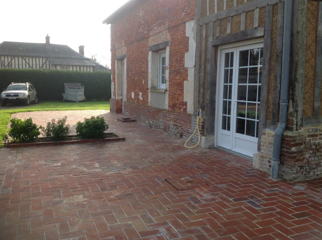 Maison d hôtes Le Saint Aubin Amfreville-la-Campagne Exterior foto